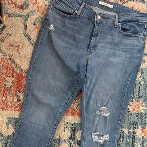 Levi Strauss 711 skinny jean